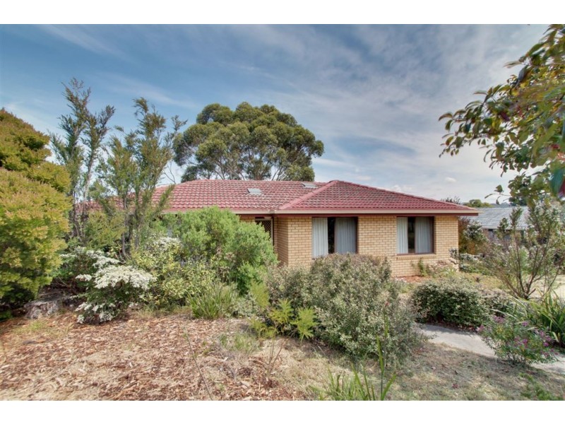 27 Waratah Street, Kingston TAS 7050