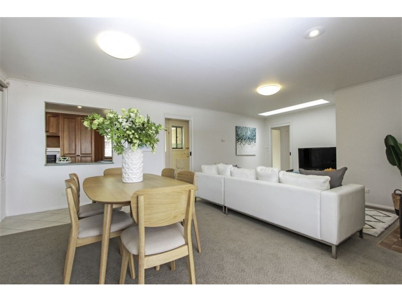 19 Corinna Road, Lindisfarne TAS 7015