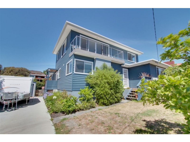 5 View Street, Blackmans Bay TAS 7052