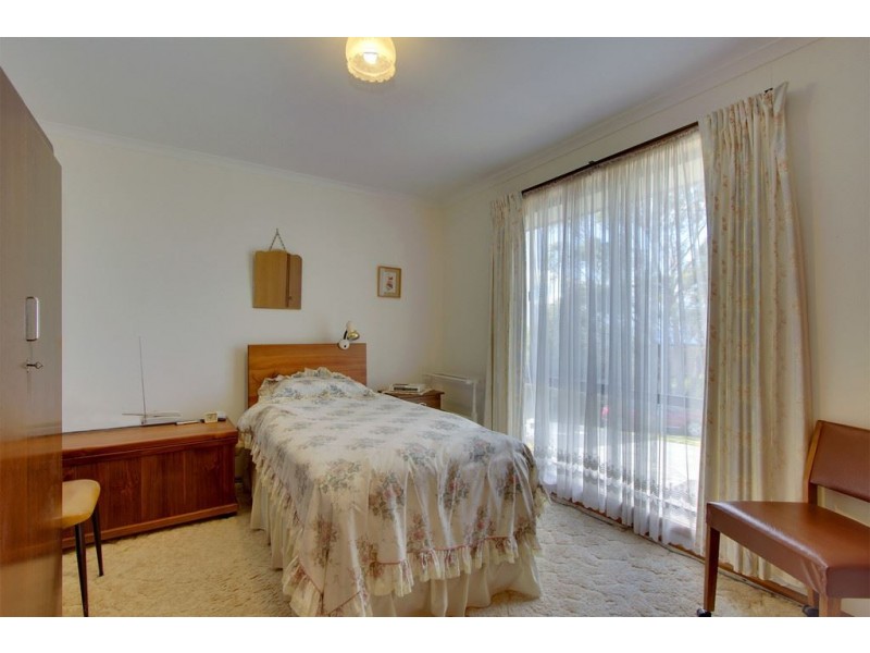 104 Crystal Downs Drive, Blackmans Bay TAS 7052