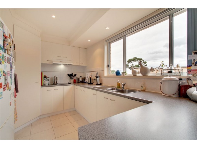 7/125 Summerleas Road, Kingston TAS 7050