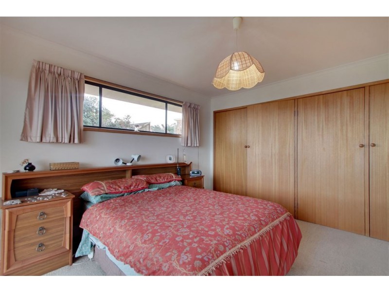 43 Tingira Road, Blackmans Bay TAS 7052