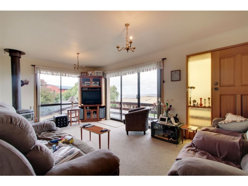 43 Tingira Road, Blackmans Bay TAS 7052