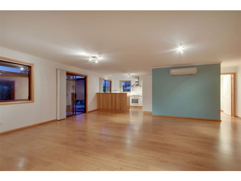 48 Dayspring Drive, Margate TAS 7054