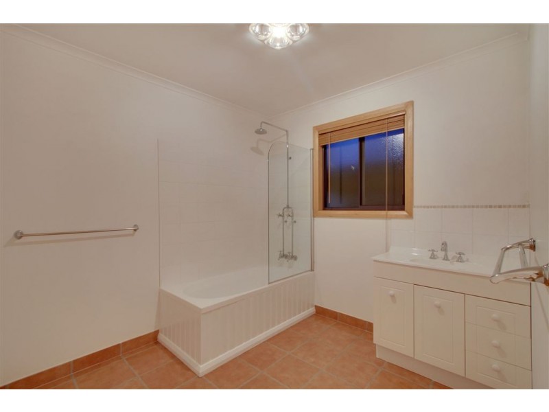 48 Dayspring Drive, Margate TAS 7054