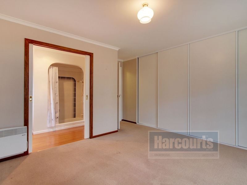 11 Amberley Court, Blackmans Bay TAS 7052