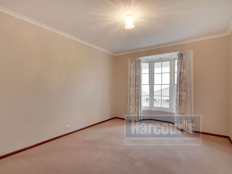 11 Amberley Court, Blackmans Bay TAS 7052