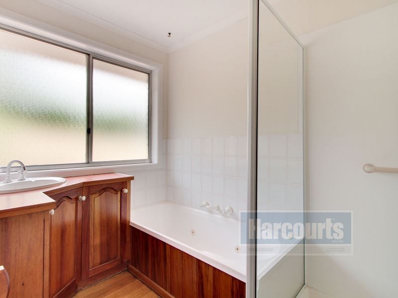 11 Amberley Court, Blackmans Bay TAS 7052