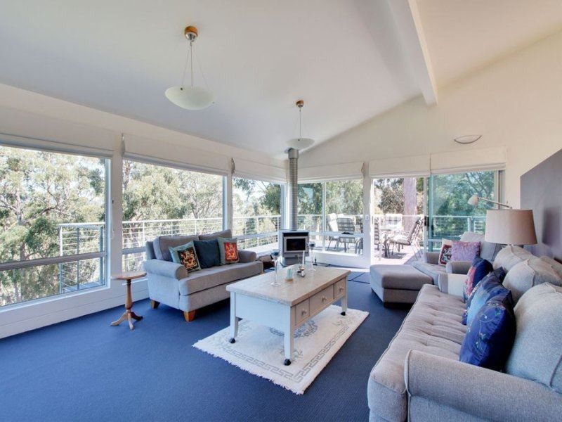 19 Stringybark Road, Bonnet Hill TAS 7053
