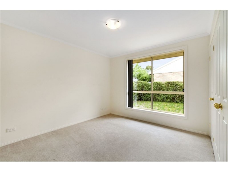 6/9 Manor Gardens, Kingston TAS 7050