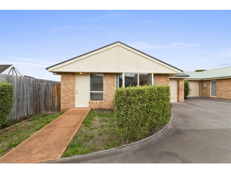 6/9 Manor Gardens, Kingston TAS 7050