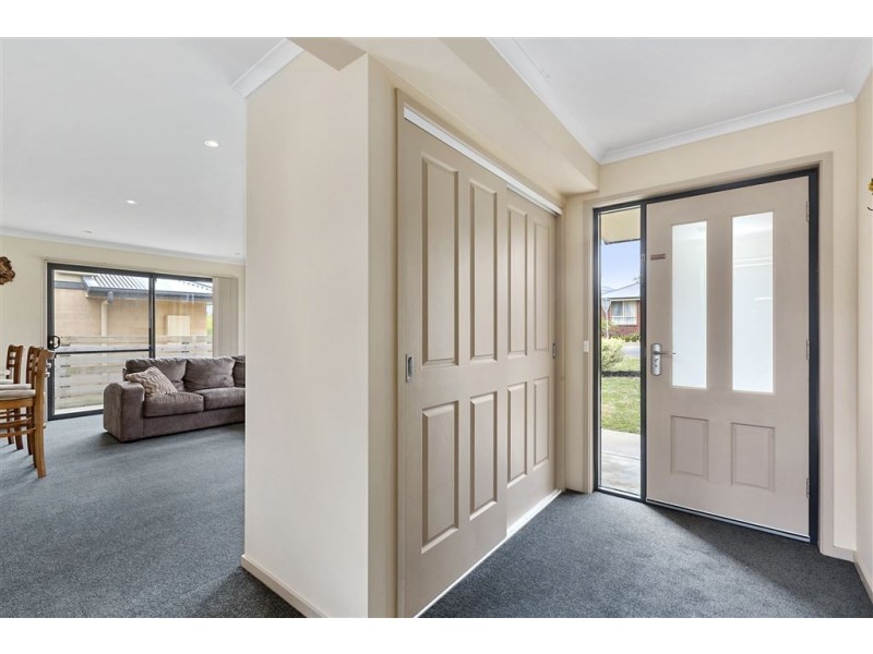 4/2 Citrus Drive, Margate TAS 7054