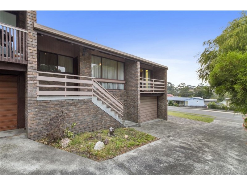 1/171 Roslyn Avenue, Blackmans Bay TAS 7052