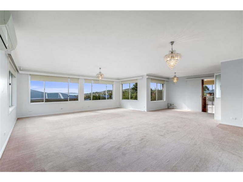9/153 Summerleas Road, Kingston TAS 7050