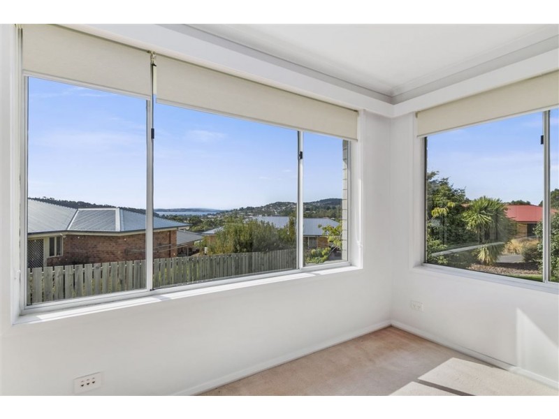 9/153 Summerleas Road, Kingston TAS 7050