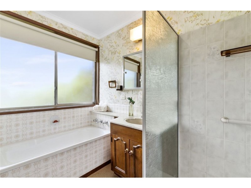 13 Wombara Avenue, Kingston Beach TAS 7050