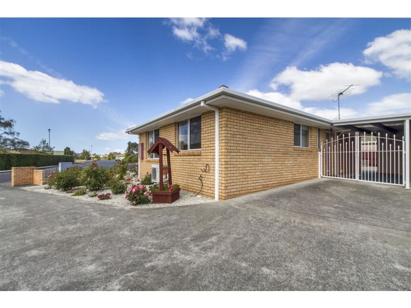 1/11 Whitewater Crescent, Kingston TAS 7050