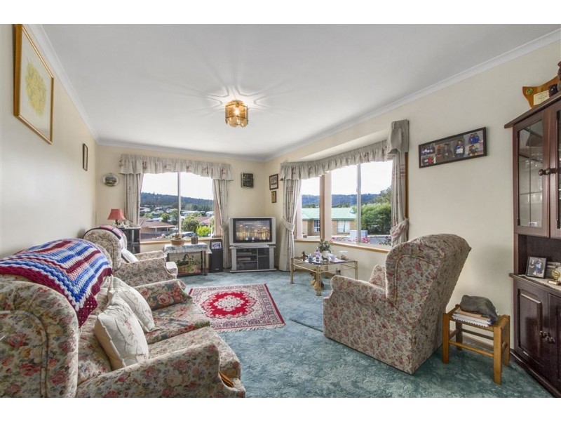 1/11 Whitewater Crescent, Kingston TAS 7050
