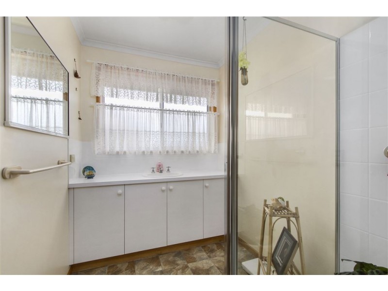1/11 Whitewater Crescent, Kingston TAS 7050