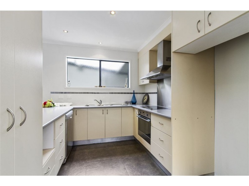 2 George Avenue, Kingston TAS 7050