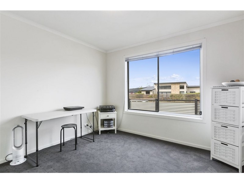 16 Staff Road, Electrona TAS 7054