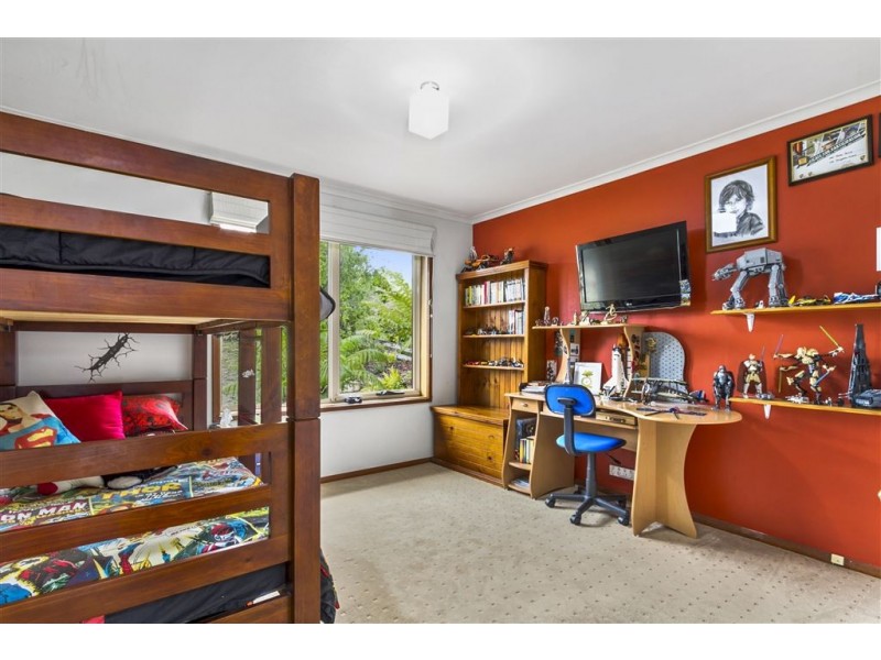 9 Jindabyne Road, Kingston Beach TAS 7050