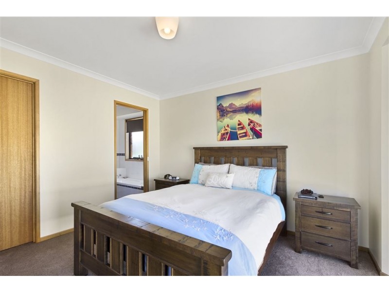 15 Grevillea Way, Kingston TAS 7050