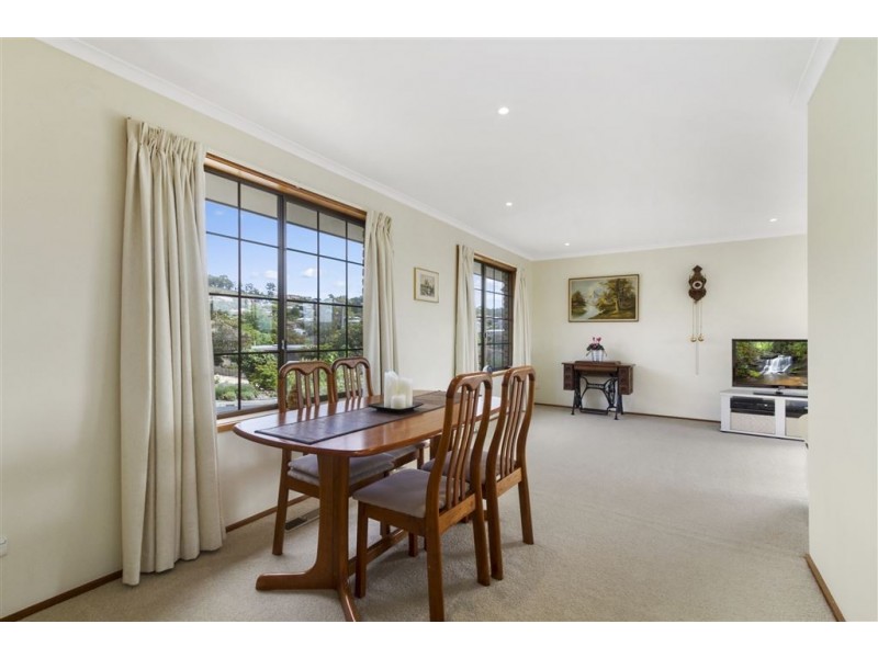 21 Suncoast Drive, Blackmans Bay TAS 7052