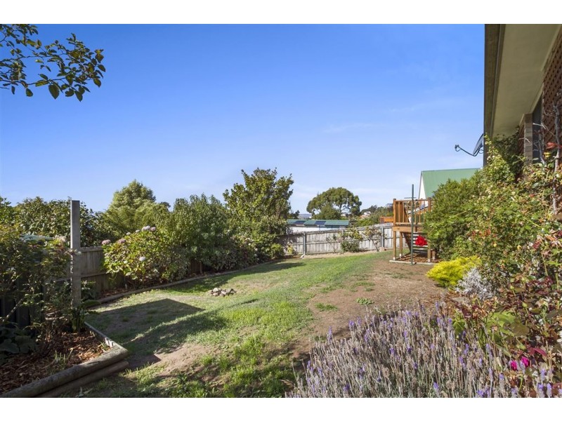 13 Clearwater Court, Blackmans Bay TAS 7052
