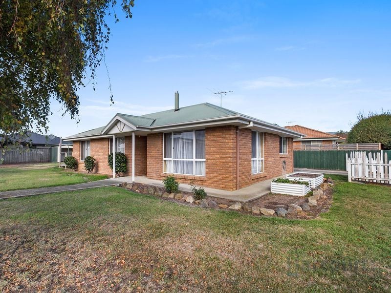 2 Peppermint Place, Margate TAS 7054