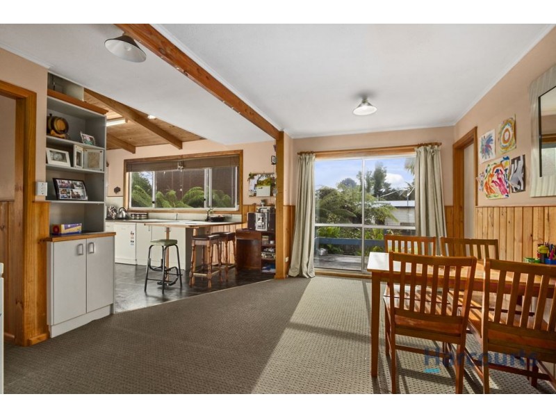 48 Beach Road, Snug TAS 7054