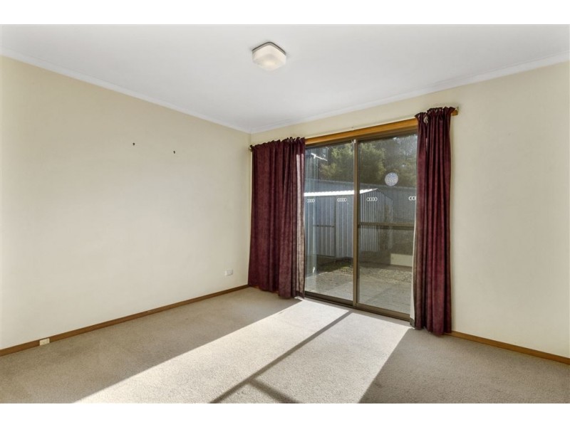 4 Ocean Esplanade, Blackmans Bay TAS 7052