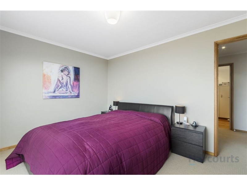 77 Tingira Road, Blackmans Bay TAS 7052