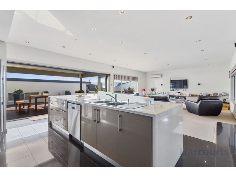 62 Corlacus Drive, Kingston TAS 7050