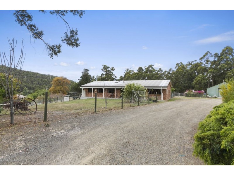 9 Nala Road, Oyster Cove TAS 7150