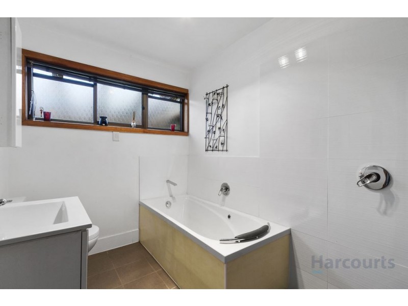 9 Nala Road, Oyster Cove TAS 7150