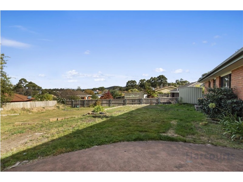 11 Nolan Crescent, Kingston TAS 7050