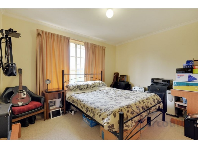 2/17 Lester Crescent, Kingston TAS 7050