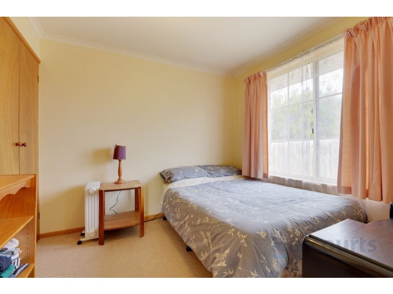 2/17 Lester Crescent, Kingston TAS 7050