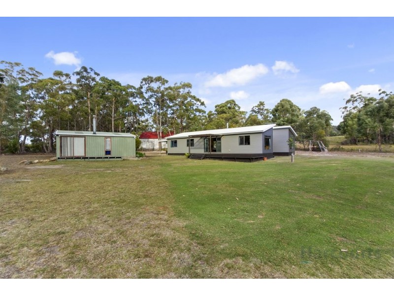 12 Sarron Place, Lower Snug TAS 7054