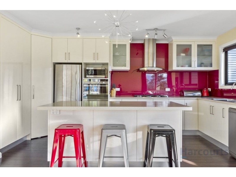 12 Sarron Place, Lower Snug TAS 7054