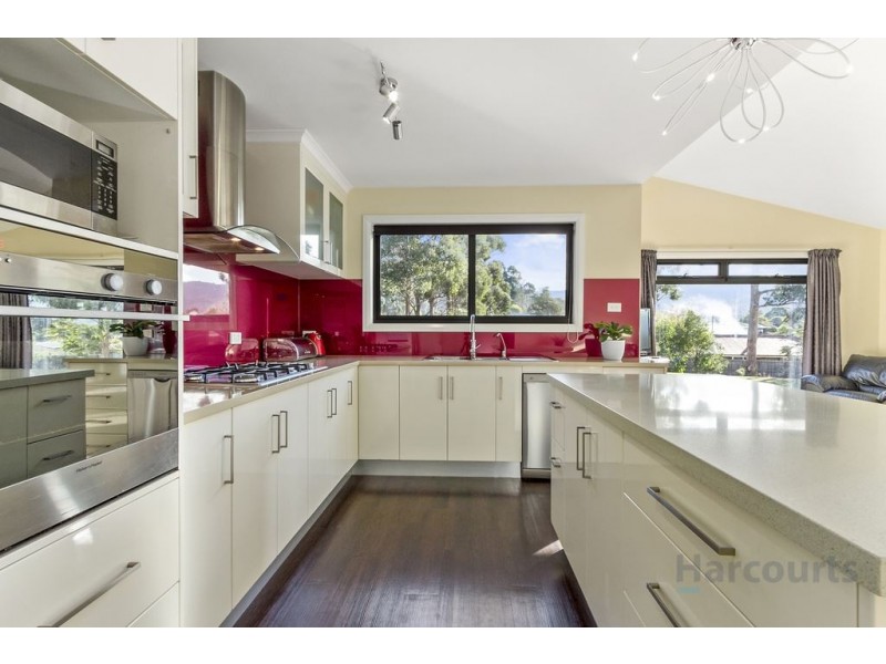 12 Sarron Place, Lower Snug TAS 7054
