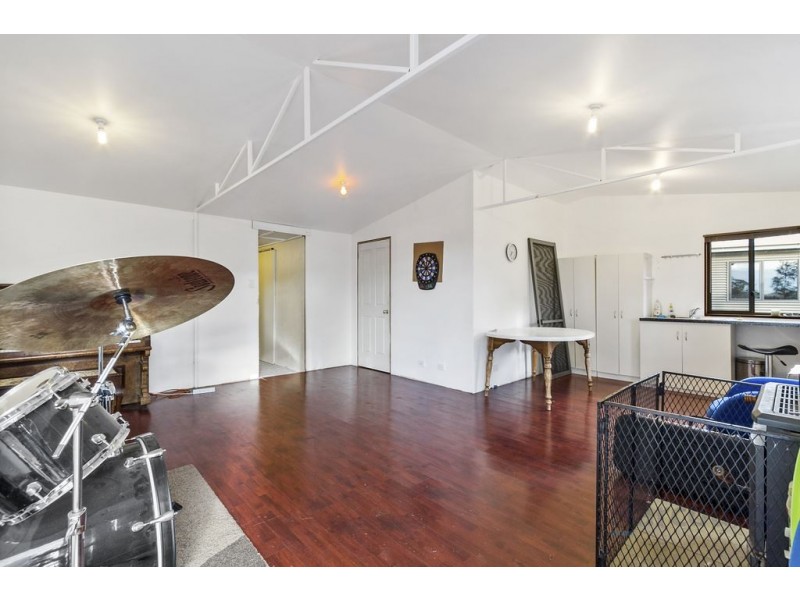 12 Sarron Place, Lower Snug TAS 7054