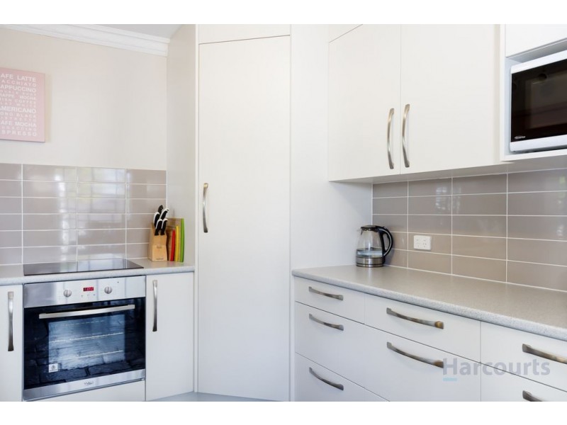 11 Wandanea Place, Margate TAS 7054