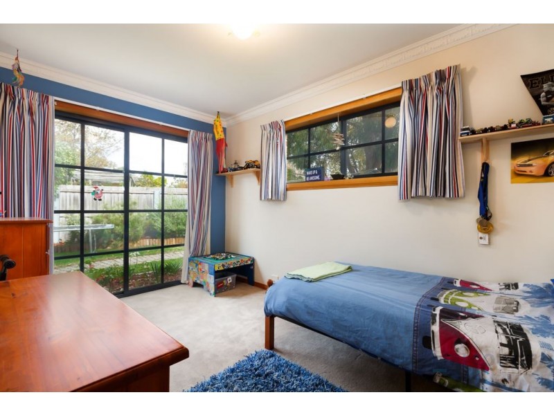 11 Wandanea Place, Margate TAS 7054