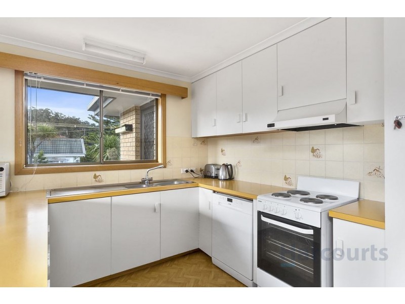 1/14 Osborne Esplanade, Kingston Beach TAS 7050