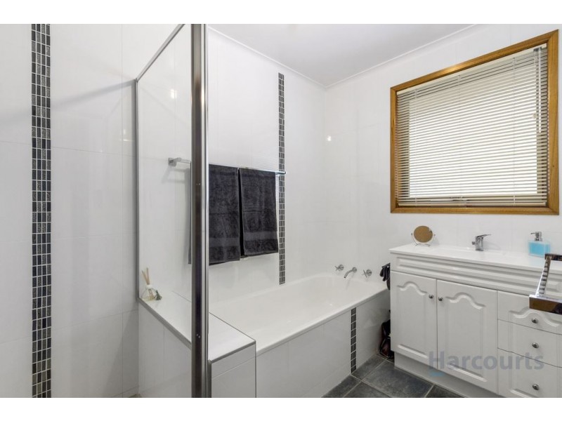 134 Roslyn Avenue, Blackmans Bay TAS 7052