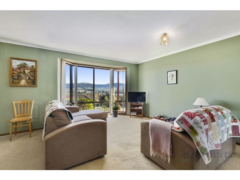 16 Village Drive, Kingston TAS 7050