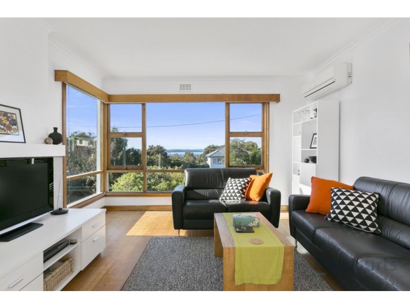 251 Roslyn avenue, Blackmans Bay TAS 7052