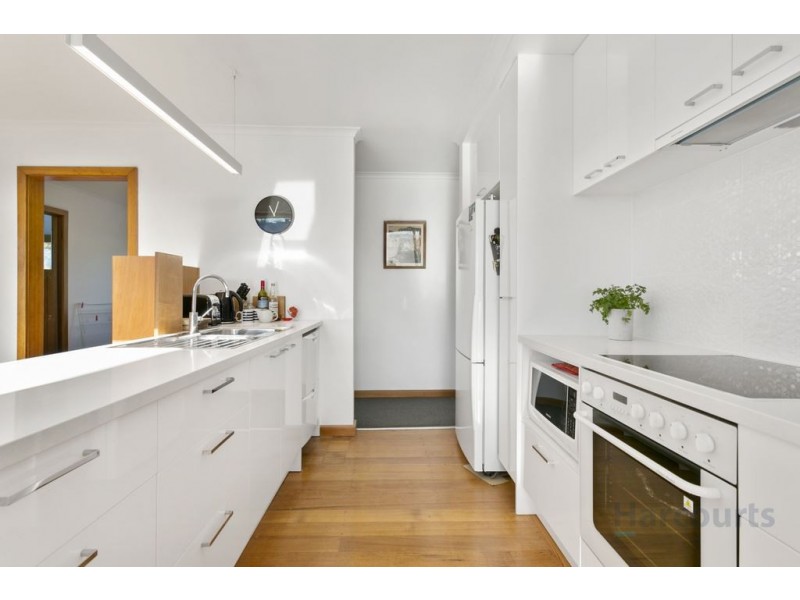 251 Roslyn avenue, Blackmans Bay TAS 7052